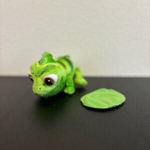 Disney Parks Shoulder Pet Pascal